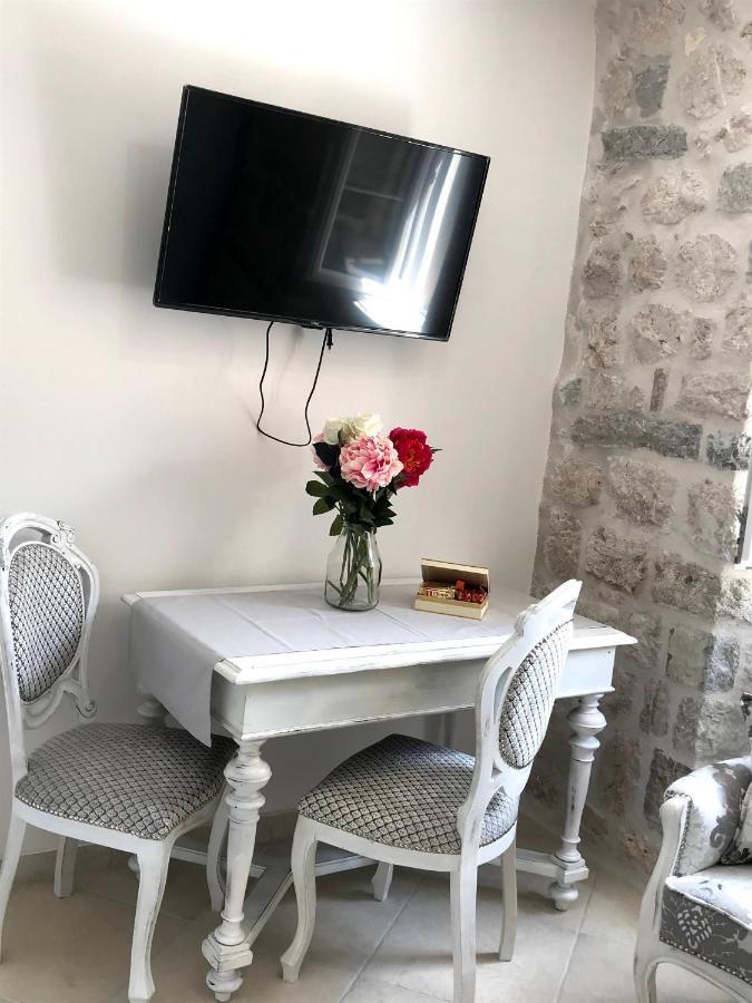 New Renovated Old Town Martiva Apartment Kotor Exterior photo