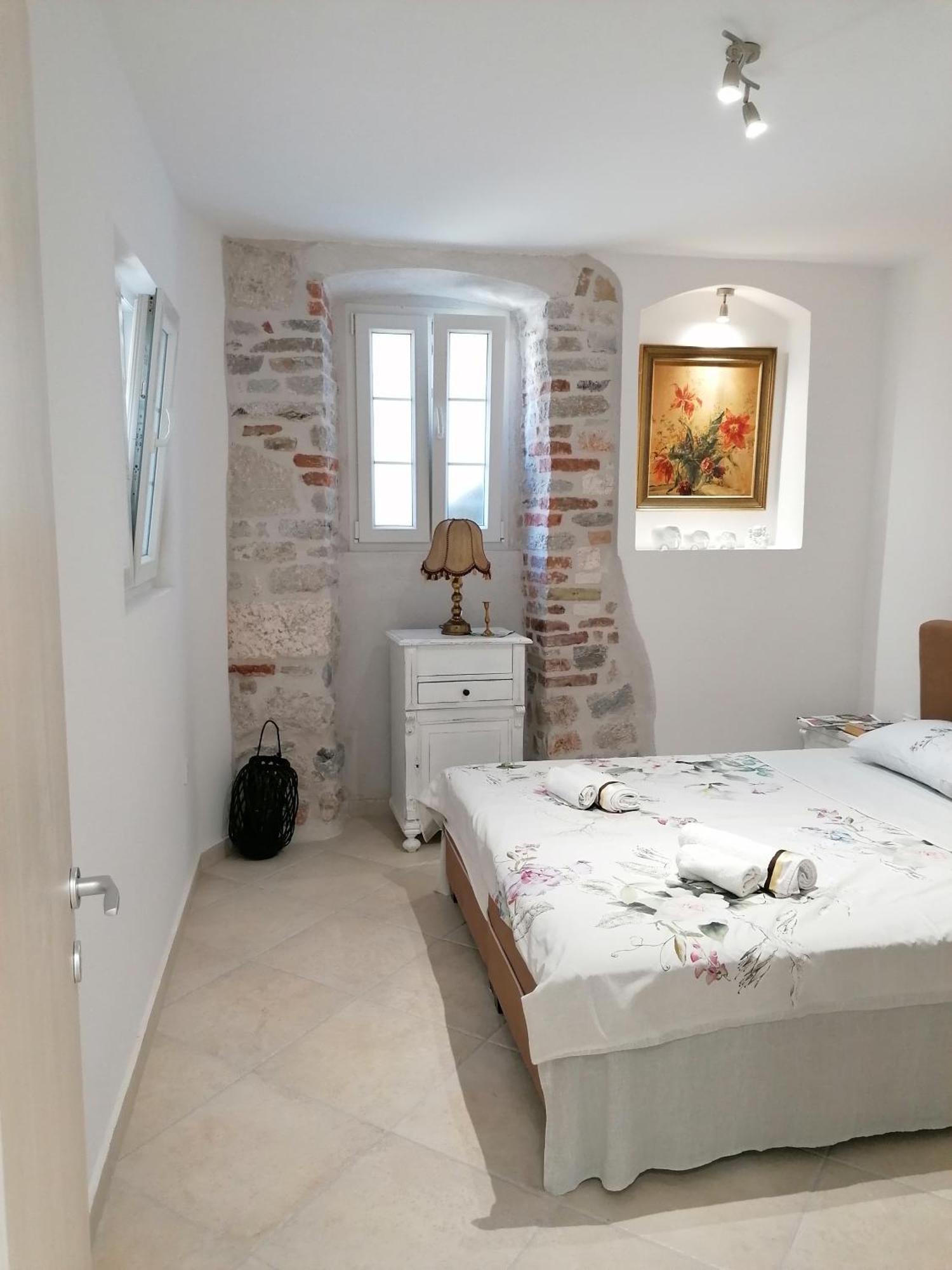 New Renovated Old Town Martiva Apartment Kotor Room photo