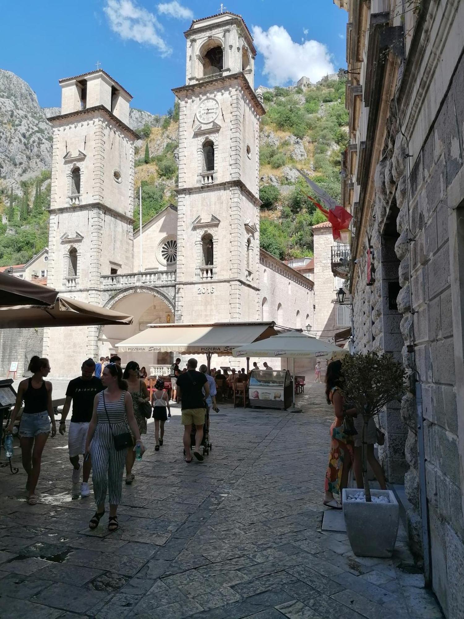 New Renovated Old Town Martiva Apartment Kotor Room photo